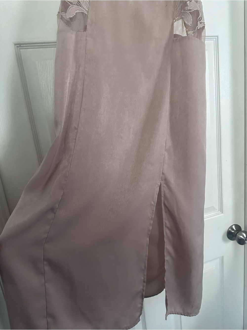 Honey Punch Mauve Slip Midi Dress with Lace Trim - Picture 4 of 4